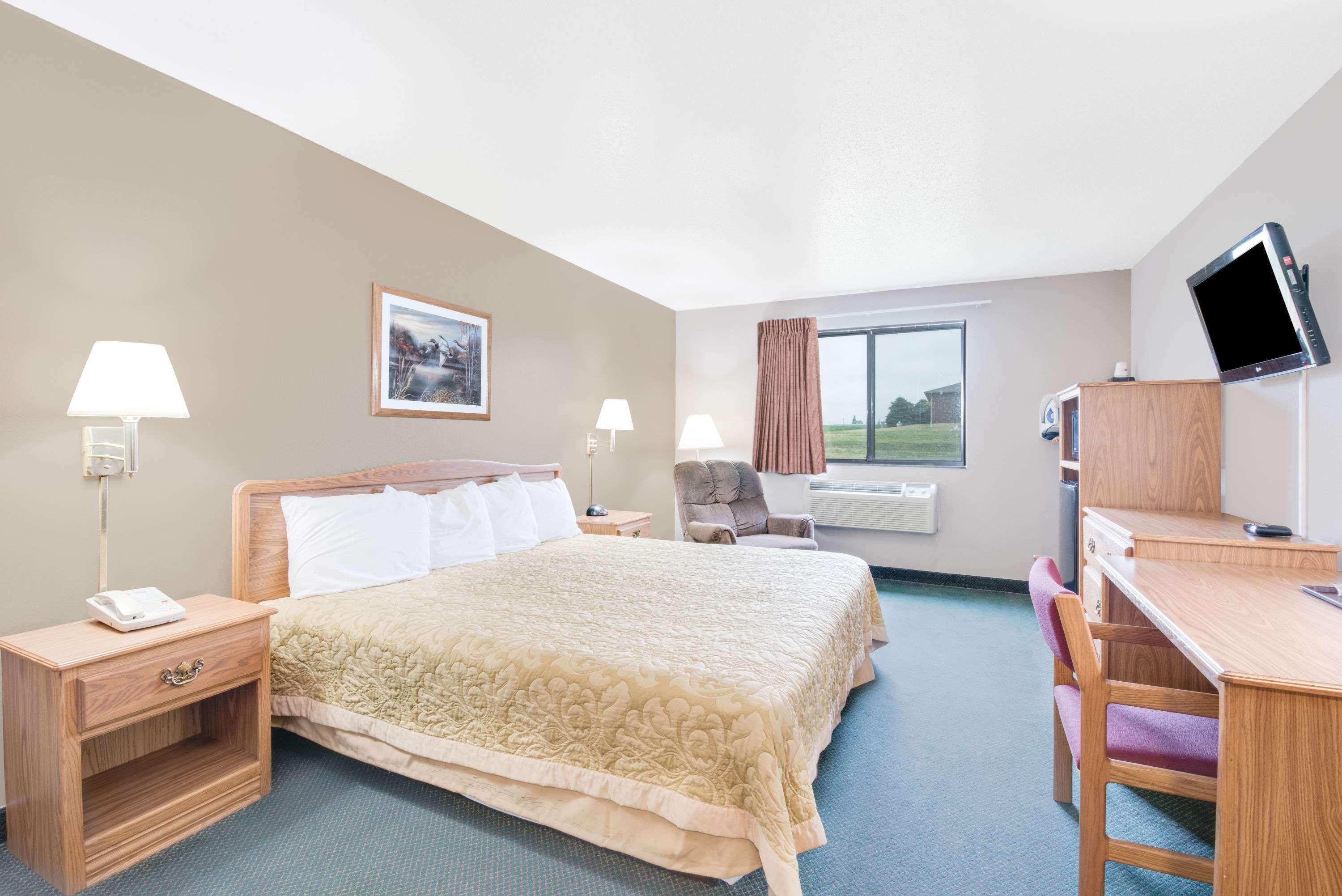 Motel Super 8 By Wyndham Sisseton Exteriér fotografie