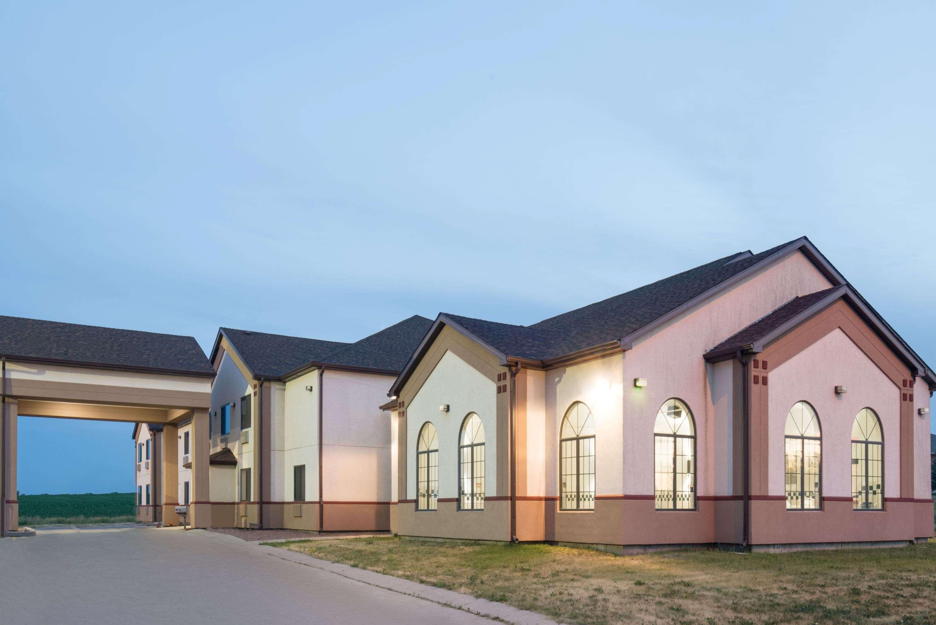 Motel Super 8 By Wyndham Sisseton Exteriér fotografie